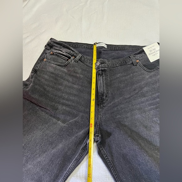 - High rise 90s Relaxed jeans - Picture 9 of 10